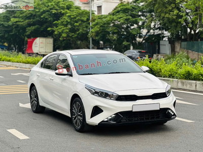 Xe Kia K3 Luxury 1.6 AT 2024