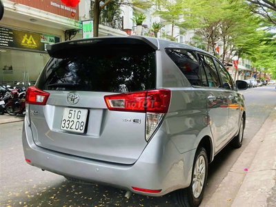 Gia đình bán xe Toyota Innova 2.0E đời cuối 2017