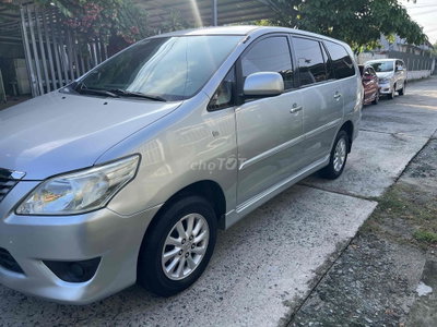 Toyota Innova 2012 E Bạc