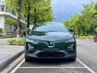 VinFast VF6 Plus 2025 - Biển Trắng