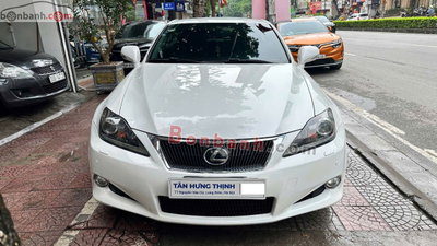 Xe Lexus IS 250C 2011