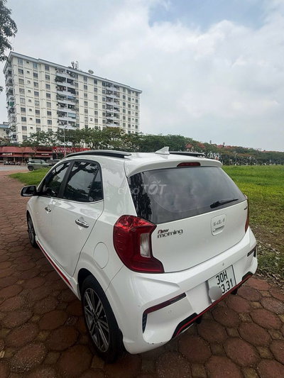 Kia Morning 2022 GTLine Trắng 16.000 km
