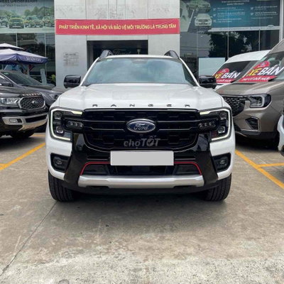 Ford Ranger Stormtrak 2024 Trắng