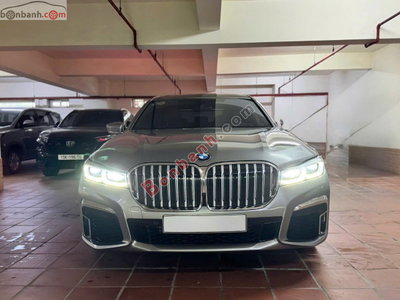Xe BMW 7 Series 730Li M Sport 2020