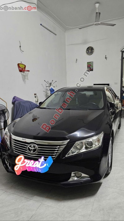 Xe Toyota Camry 2.0E 2014