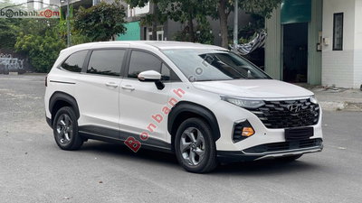 Xe Hyundai Custin Tiêu Chuẩn 1.5T 2024