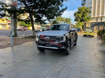 Xe Ford Everest Titanium 2.0L 4x2 AT 2026