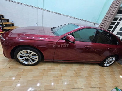 Vinfast Lux A2.0 Base 2022 Đỏ 70.000km