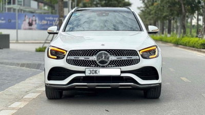 GLC 300 4matic sx 2021 Trắng chạy zin 4,5v Km đẹp