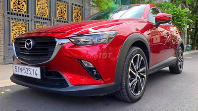 Gia đình bán xe hiệu Mazda CX-3 SX 2024 mới 95%