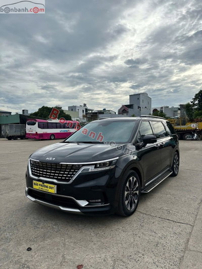 Xe Kia Carnival Signature 2.2D 2022