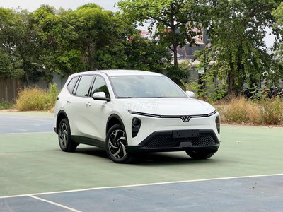 VINFAST LIMO GREEN 2026 SẴN XE ĐỦ MÀU GIAO NGAY