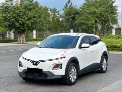 Xe VinFast VF6 Eco 2025