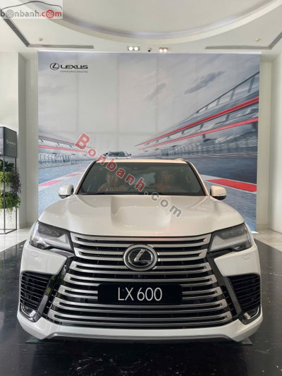 Xe Lexus LX 600 Urban 2026