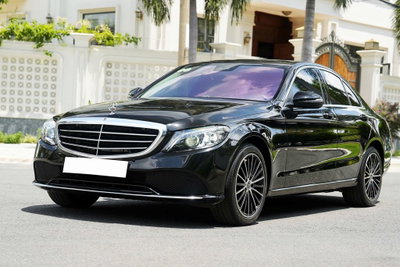 Mercedes C200Exclusive Một Chủ Full ls Hãng đến HT