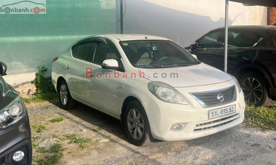 Xe Nissan Sunny XV 2016