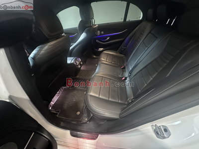 Xe Mercedes Benz E class E300 AMG 2021