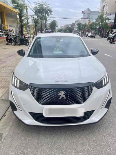 Peugeot 2008 GT Line 2022 Trắng 29.000km