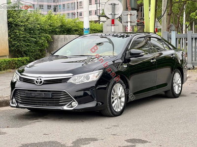 Xe Toyota Camry 2.0E 2017
