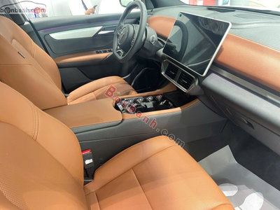 Xe VinFast VF8 Plus AWD 2026