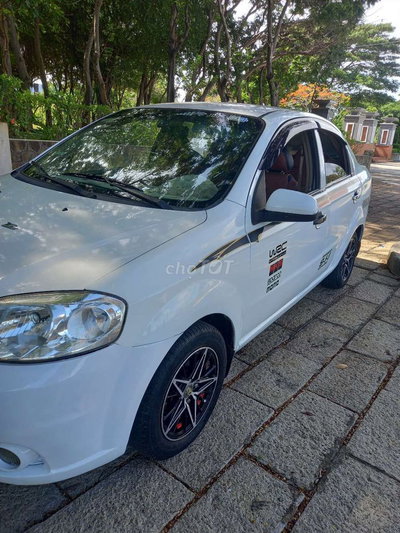 Daewoo Aveo Trắng Số sàn