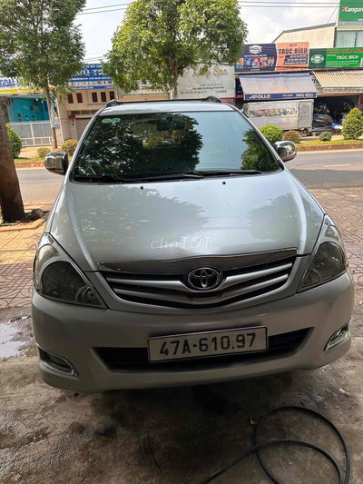 Toyota Innova 2009 Bạc bản G xe nòi còn rất đẹp