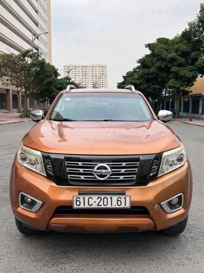 Nissan Navara VL 2.5AT 4WD full máy dầu odo 13 vạn