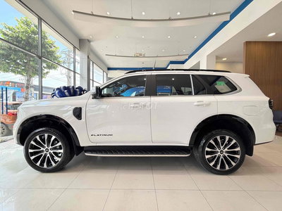 Ford Everest Platinum 2.3 Ecoboost 2026