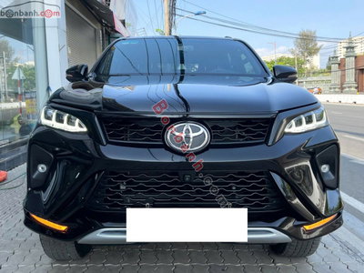 Xe Toyota Fortuner Legender 2.4L 4x2 AT 2024
