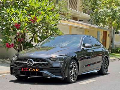 Mercedes-Benz C300 2022 2023