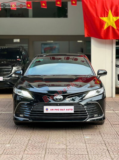 Xe Toyota Camry 2.5Q 2022