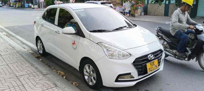 Hyundai Grand i10 Trắng