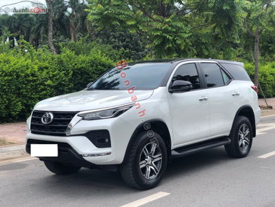 Xe Toyota Fortuner 2.4L 4x2 AT 2025