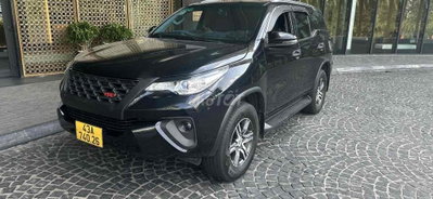Toyota Fortuner 2018 Đen