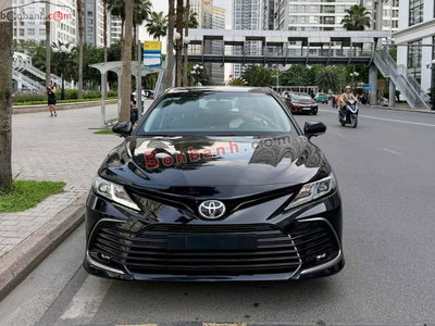 Xe Toyota Camry 2.0G 2022