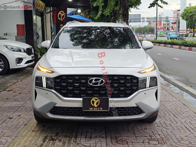 Xe Hyundai SantaFe Tiêu chuẩn 2.2L 2023