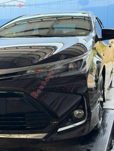 Xe Toyota Corolla altis 1.8G AT 2021