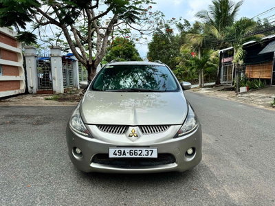 Mitsubishi Grandis 2005 Vàng cát