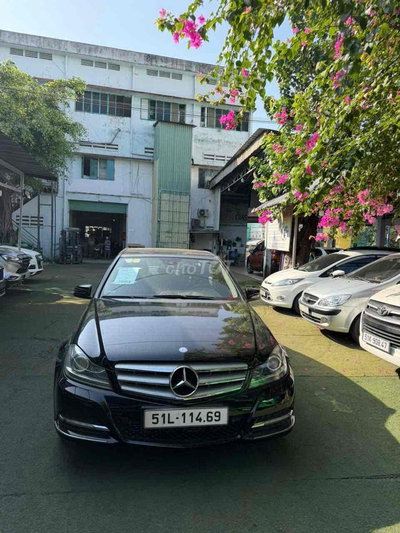 Mercedes C200 2012 Đen 90.000 km