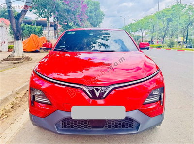 Xe VinFast VF6 Plus 2024