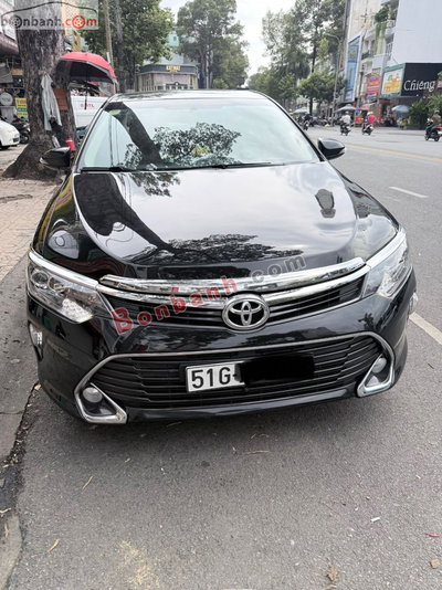 Xe Toyota Camry 2.0E 2019
