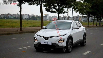 Xe VinFast VF6 Plus 2026