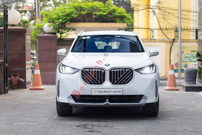 Xe BMW X3 xDrive20i 2026