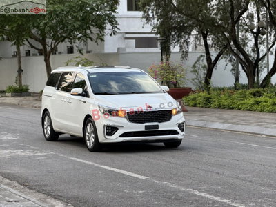 Xe Kia Sedona 2.2 DAT Luxury 2020