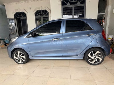 Kia Morning Xanh 5 chỗ bản luxury