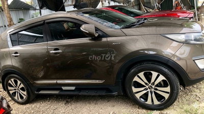 Kia Sportage màu Nâu