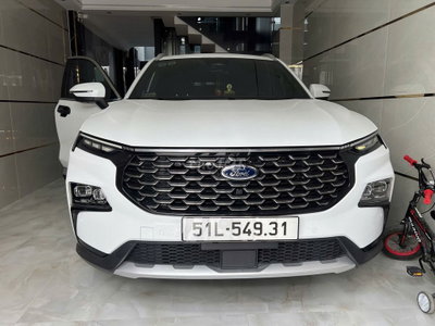Territory Titanium X 2024 12000 km Trắng - XHD Cao