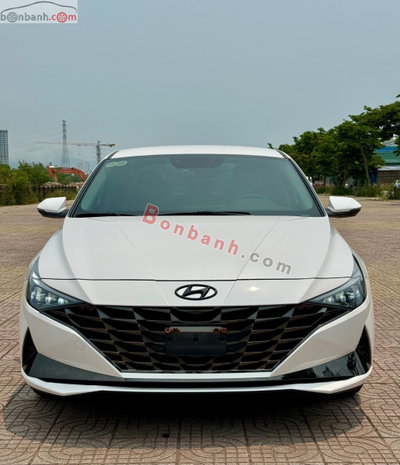 Xe Hyundai Elantra 1.6 AT Đặc biệt 2025