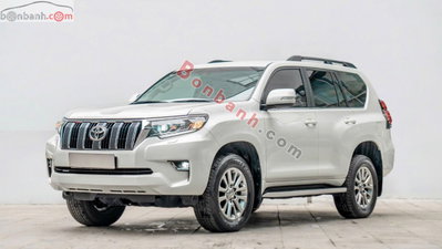 Xe Toyota Prado VX 2.7L 2021