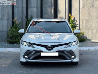 Xe Toyota Camry 2.5Q 2020